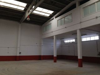 Nave industrial en alquiler en Bergondo