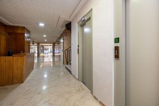 Oficina en alquiler en Centro - Sagrario en Granada