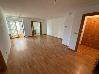 Piso en alquiler en Sur en Ávila