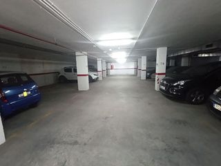 Garaje en alquiler en Linares