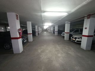 Garaje en alquiler en Linares