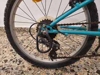 Bicicleta BTWIN Rin 16 verde menta