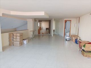 Local comercial en venta en Ensanche en Teruel