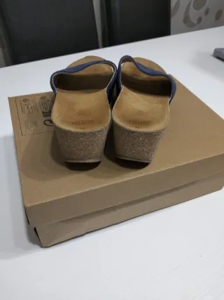 Chanclas de piel azul marino talla 38