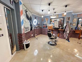 Local comercial en venta en Zona Pueblo en Guardamar del Segura