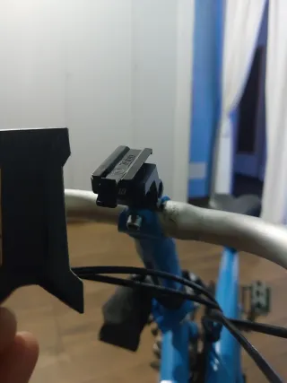 Supporto manubrio smartphone Brompton, TRIGO