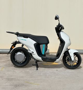 Yamaha NEOS 50 2023 Doble Bateria Ciclomotor