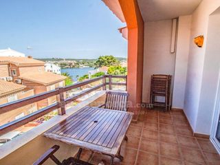 Piso en venta en Castell (Es)