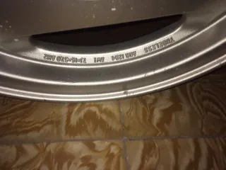 Llanta de aleación land Rover en 16 p38