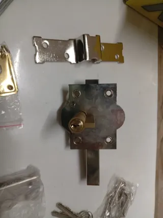 Cerradura de seguridad AVL