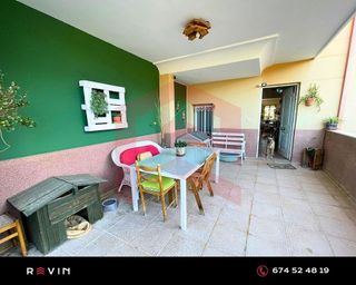 Casa adosada en venta en Guardia de Jaén (La)