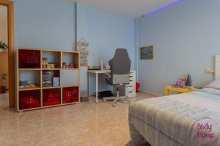 Chalet en venta en Ejea de los Caballeros