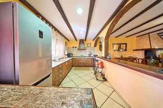 Casa adosada en venta en Illora