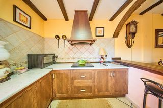 Casa adosada en venta en Illora