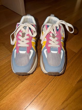 Zapatillas deportivas multicolor 39