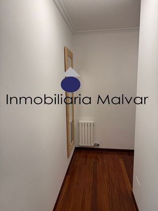 Piso en alquiler en Zona de Plaza de Barcelos en Pontevedra