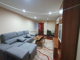 Piso en alquiler en Centro en Ourense