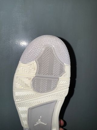 Jordan 4 “Frozen Moments”