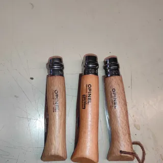 Lote 3 Navajas Opinel (1 Carbone)