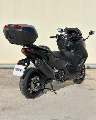 Yamaha Tmax 560 2022