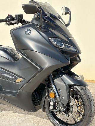 Yamaha Tmax 560 2022
