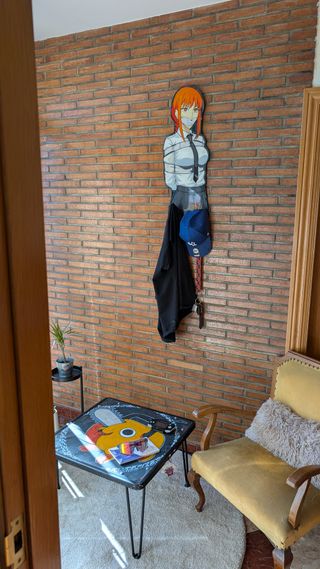 Cuadro Perchero Makima