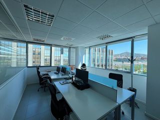 Oficina en alquiler en Sant Just Desvern