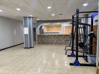 Local comercial en alquiler en Artigas - Llefià en Badalona