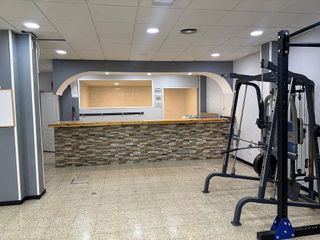 Local comercial en alquiler en Artigas - Llefià en Badalona