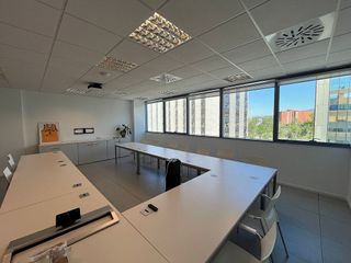 Oficina en alquiler en Sant Just Desvern