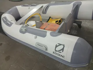 Zodiac 2.70m semirrígida