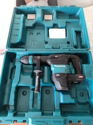 Makita HM001G 40V Martillo Demoledor