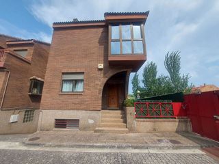 Casa en venta en San Adrián - La Cava en Logroño