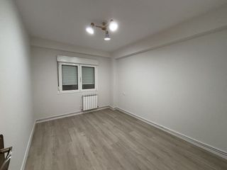 Piso en alquiler en Centro en Gijón