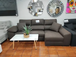 Sofá chaise longue cama marrón/gris