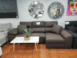 Sofá chaise longue cama marrón/gris