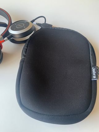 Auriculares Jabra Negro/Rojo con micrófono y funda