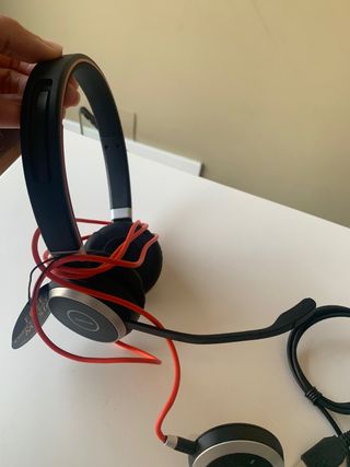 Auriculares Jabra Negro/Rojo con micrófono y funda