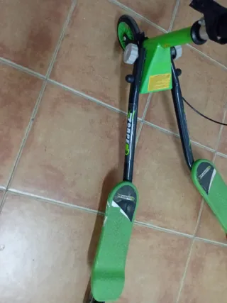 Patinete 3 Ruedas Verde Niños