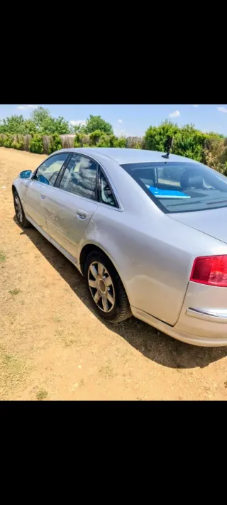 Audi A8 2004