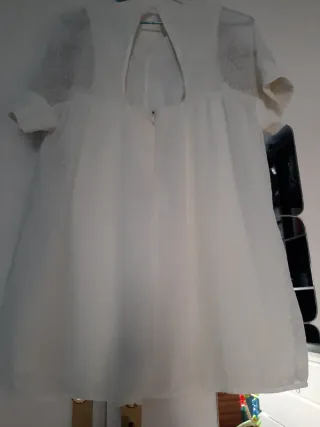 Vestido blanco bordado flores