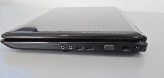 Asus K50IJ 15.6 T4400 2GB 250GB Win7