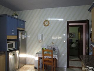 Edificio en venta en Lucena