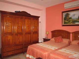 Edificio en venta en Lucena