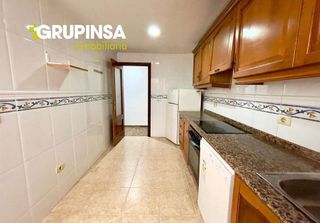 Piso en venta en Camino de Onda - Salesianos - Centro en Burriana