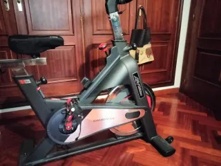 Bici Spinning Life Fitness IC1