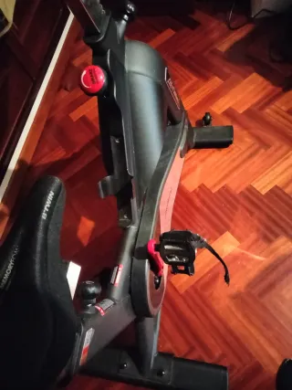 Bici Spinning Life Fitness IC1