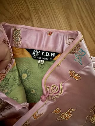 Vestido chino rosa dragones