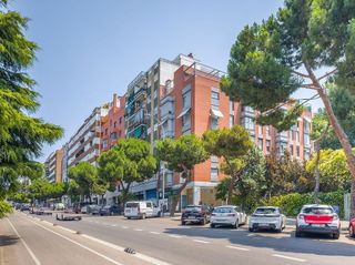 Garaje en venta en Acacias en Madrid