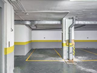 Garaje en venta en Acacias en Madrid